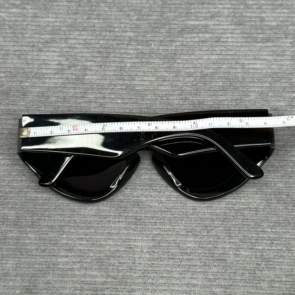 Grey Ant Above Average Black Cat Eye Sunglasses Carl Zeiss Optics Italy